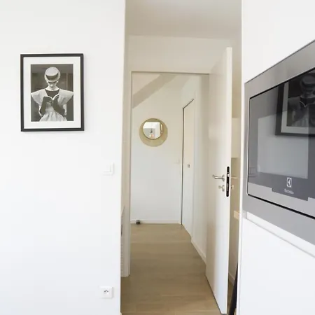 EXIGEHOME - Home stay avec jacuzzi et jardin paysagé Orgeval  Esterno foto