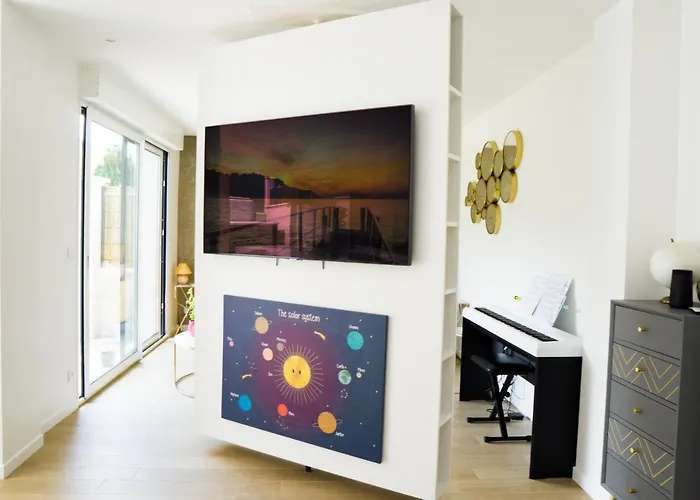 Exigehome - Chambre D\'Hote Avec Jacuzzi Et Jardin Paysage, Partage